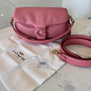 Coach Pillow Tabby 26 - 100% Authentic, Used